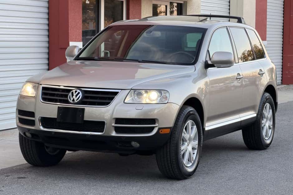 2006 Volkswagen Touareg sold for $14,999