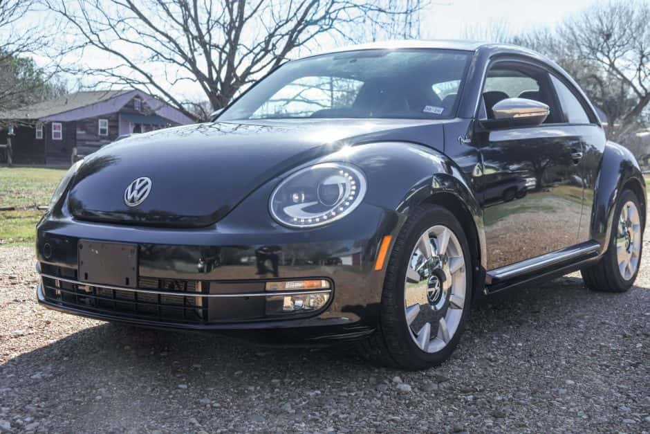 2013 Volkswagen A5 Beetle (2012-2019) sold for $7,250