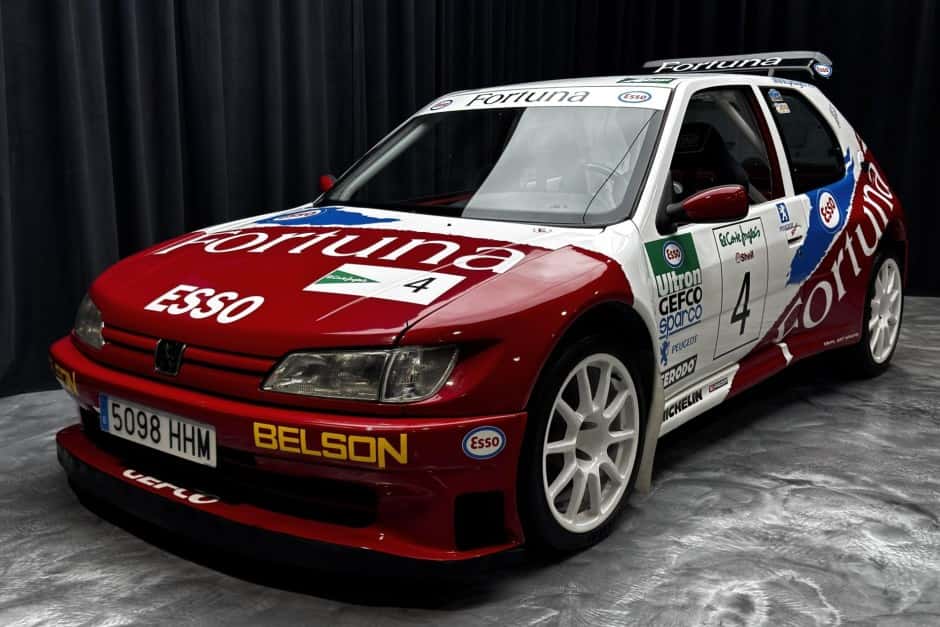 1994 Peugeot  sold for $24,250