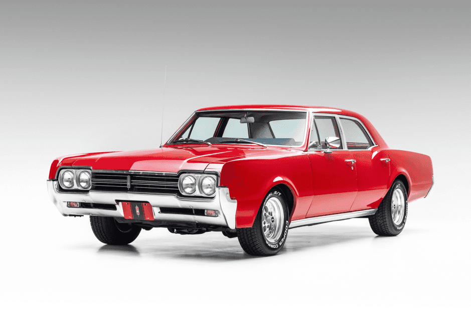 1966 Oldsmobile Cutlass sold for $18,250