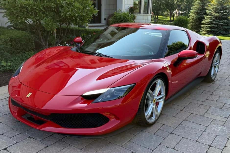 2023 Ferrari 296 GTB/GTS sold for $275,000