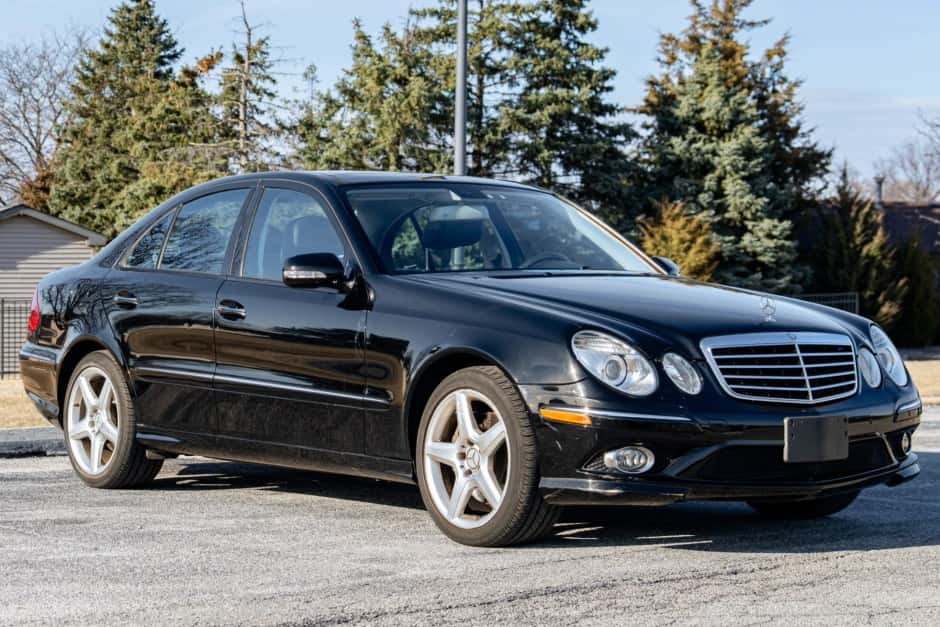 2009 Mercedes-Benz W211 E-Class sold for $6,507
