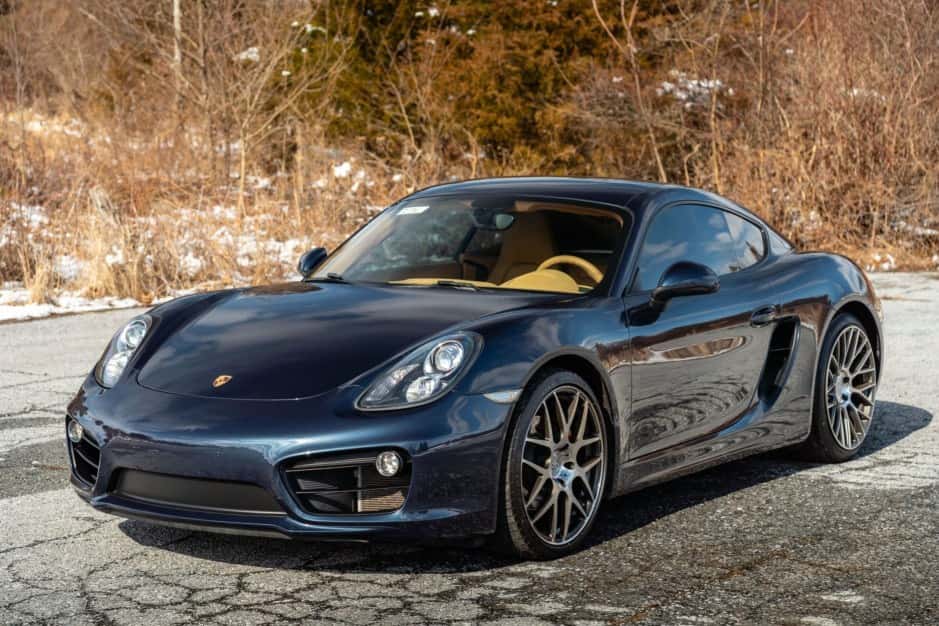 2014 Porsche 981 Cayman sold for $47,255