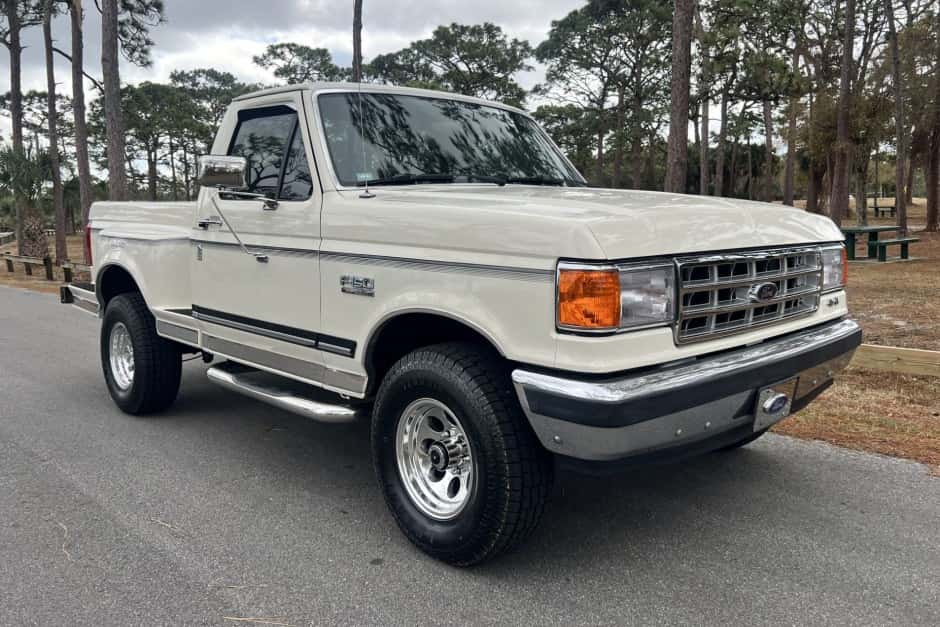 1991 Ford F-Series 1987-1991 sold for $20,000