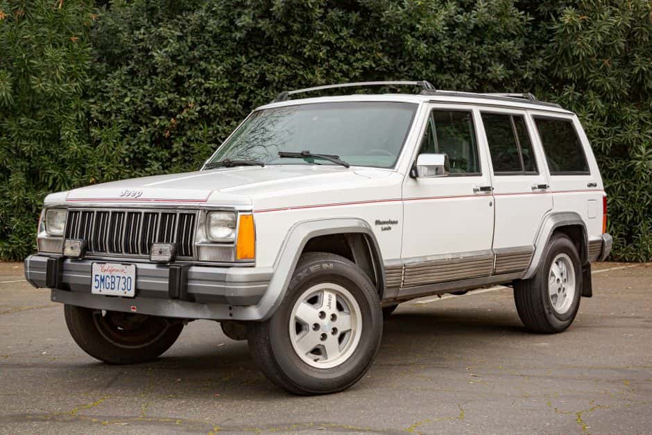 1991 Jeep XJ Cherokee sold for $7,500
