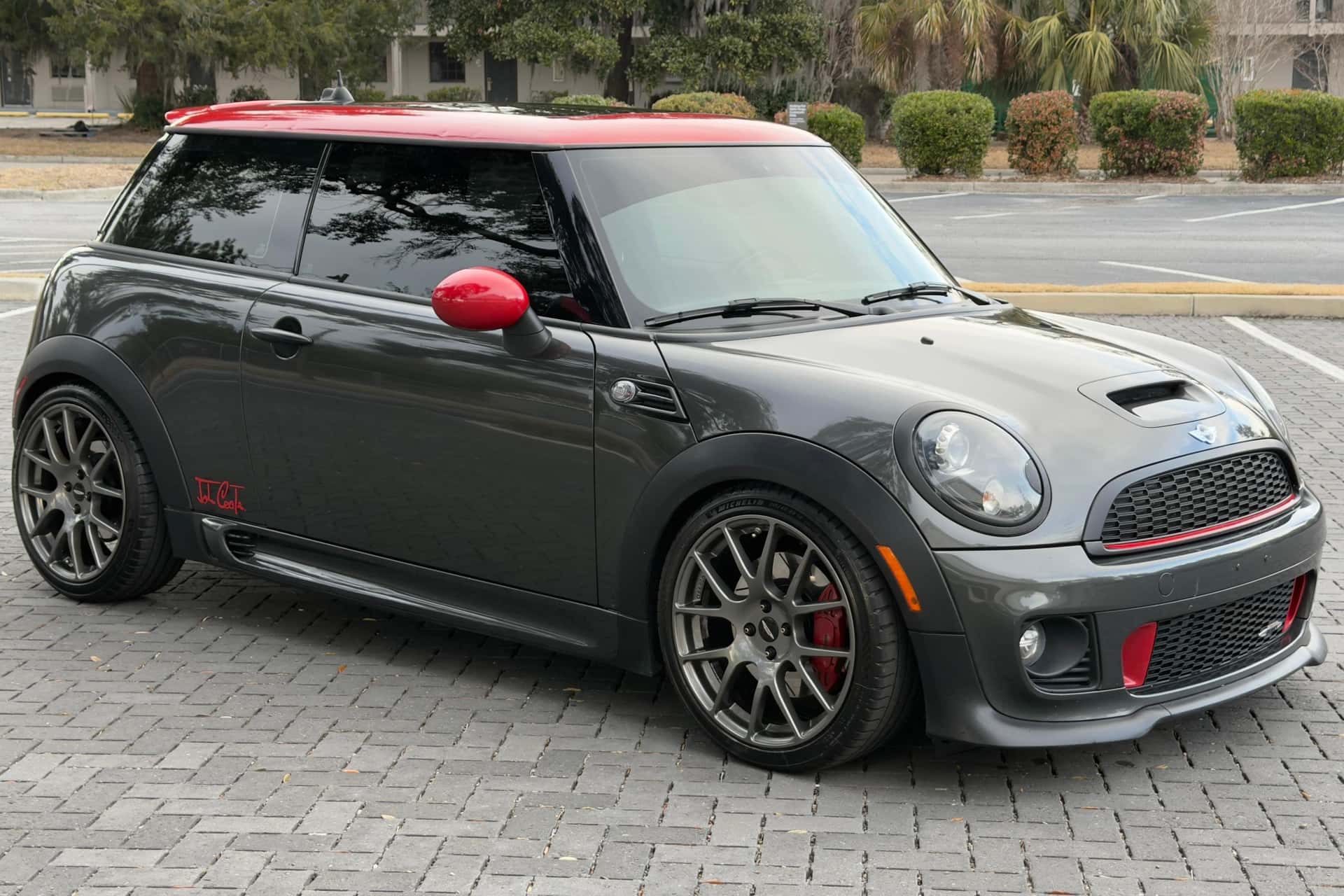 2012 MINI Cooper sold for $12,000