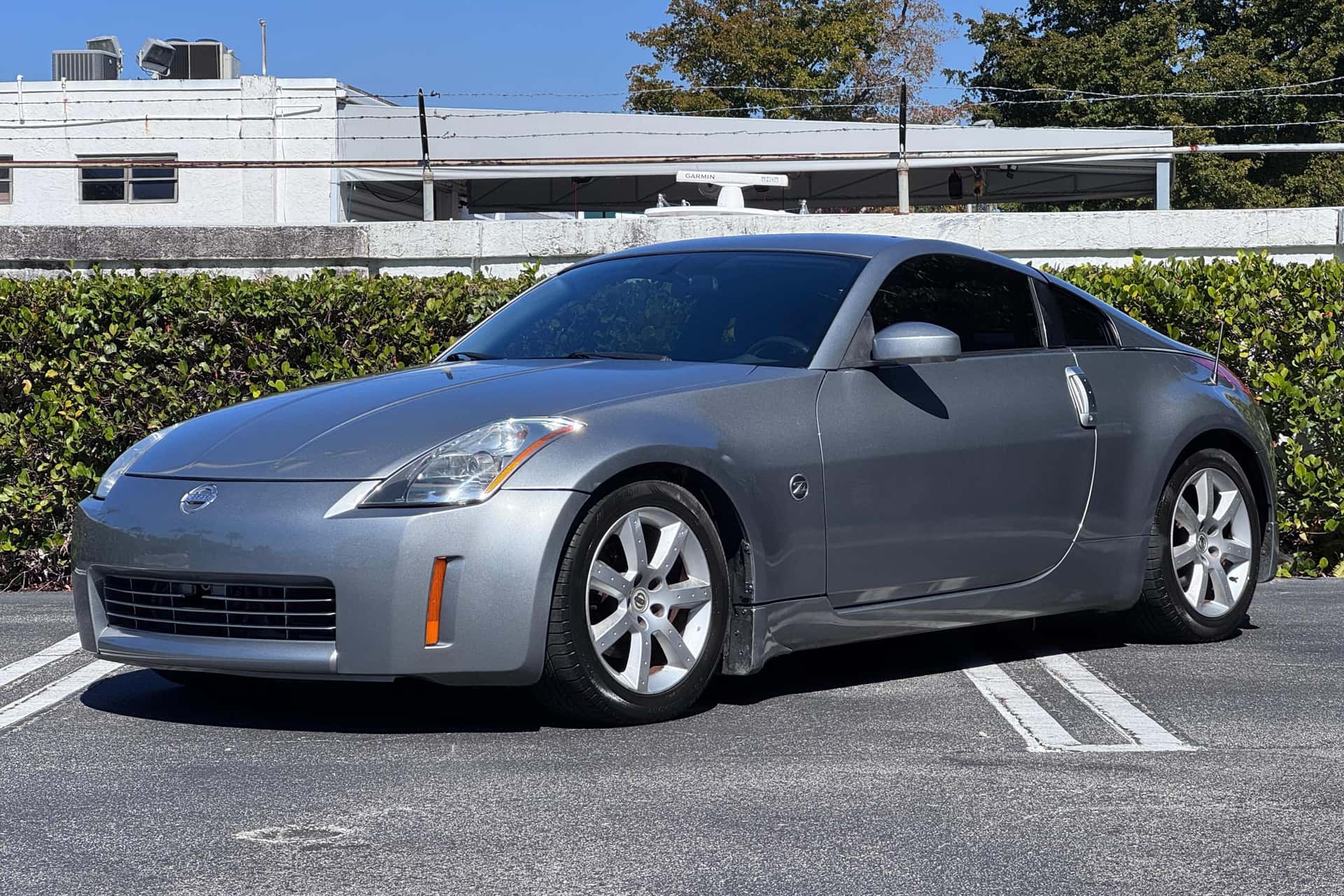 2003 Nissan 350Z sold for $7,000