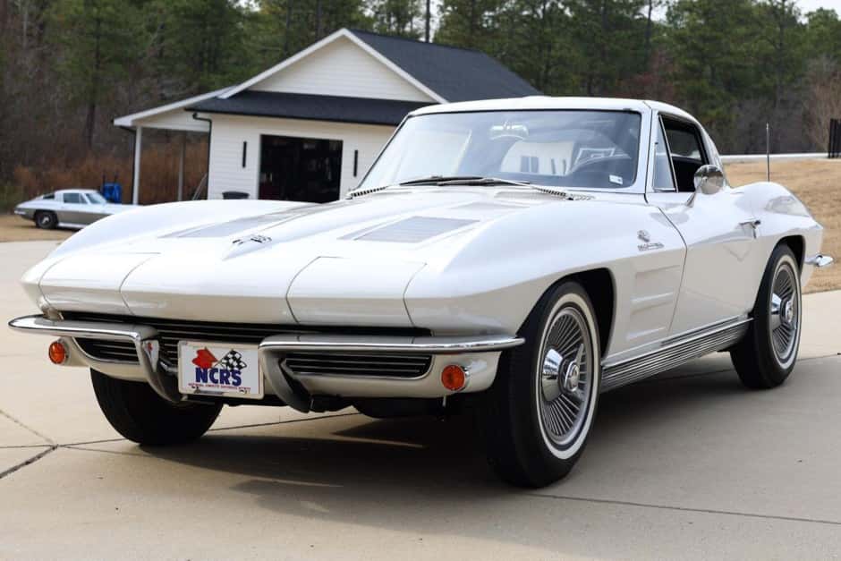 1963 Chevrolet Corvette C2 (1963) sold for $230,000