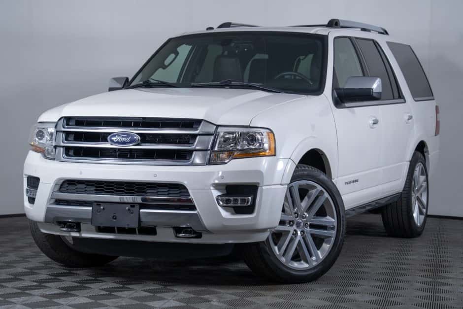 2016 Ford Expedition sold for $34,000