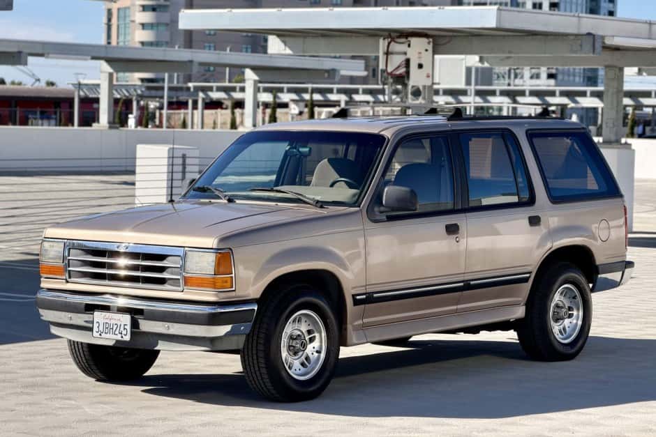 1994 Ford Explorer sold for $6,200