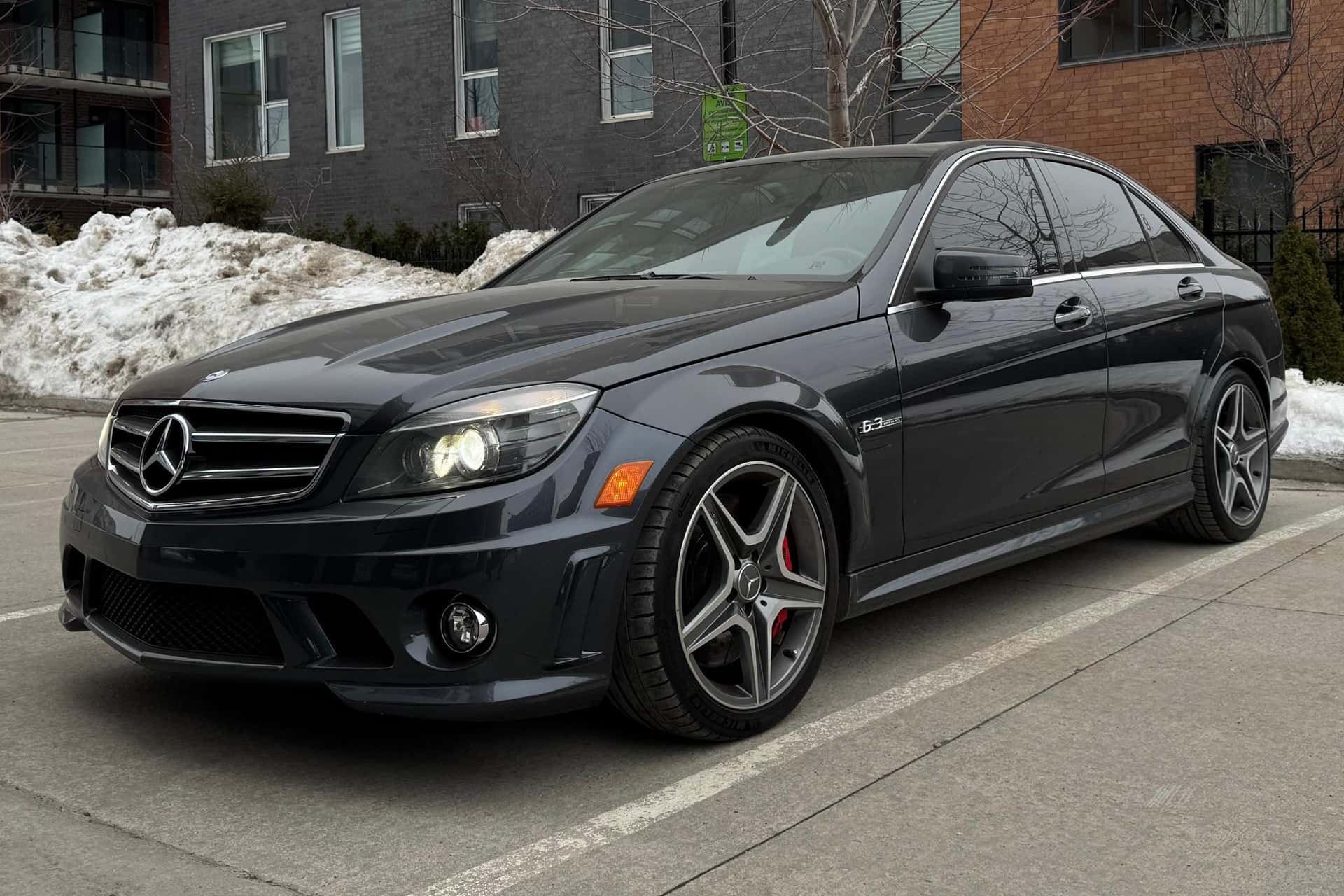 2010 Mercedes-Benz C-Class AMG sold for $12,800