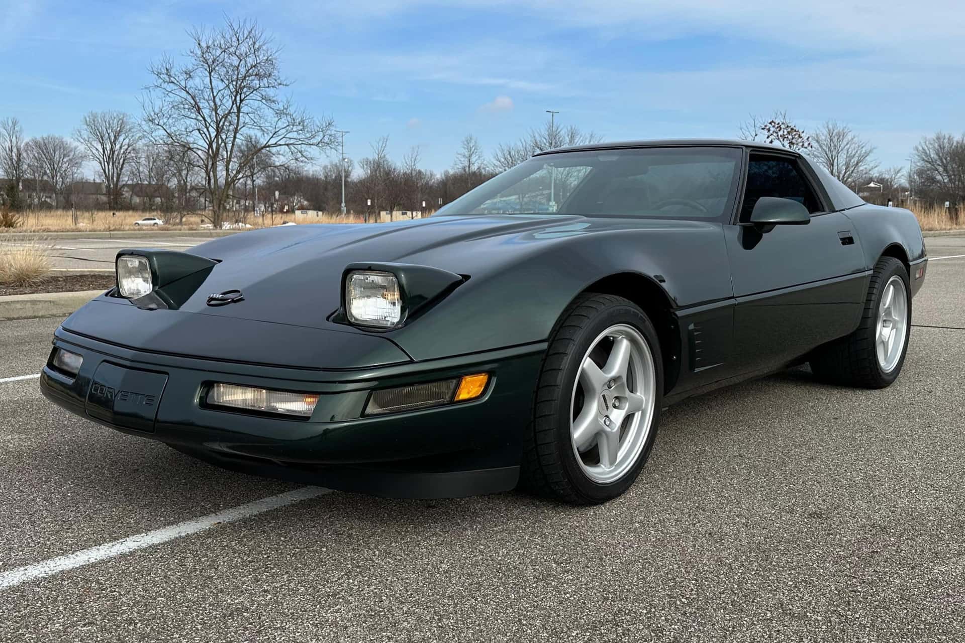 1995 Chevrolet C4 Corvette sold for $14,700