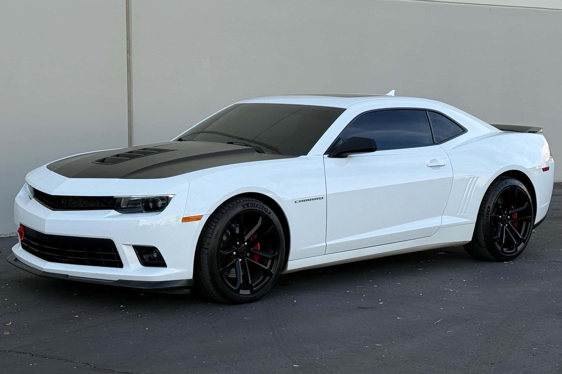 2015 Chevrolet Camaro sold for $28,411