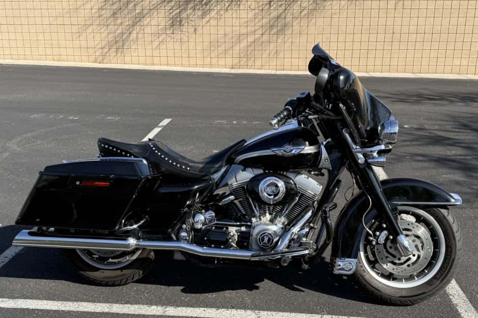 2003 Harley-Davidson Touring sold for $4,500