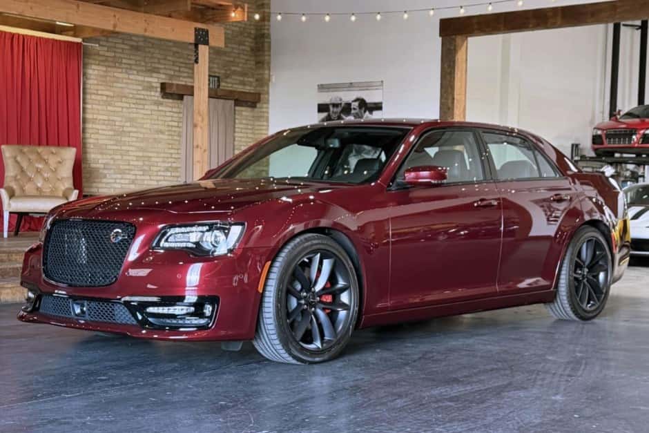2023 Chrysler 300 (2005-2023) sold for $49,750
