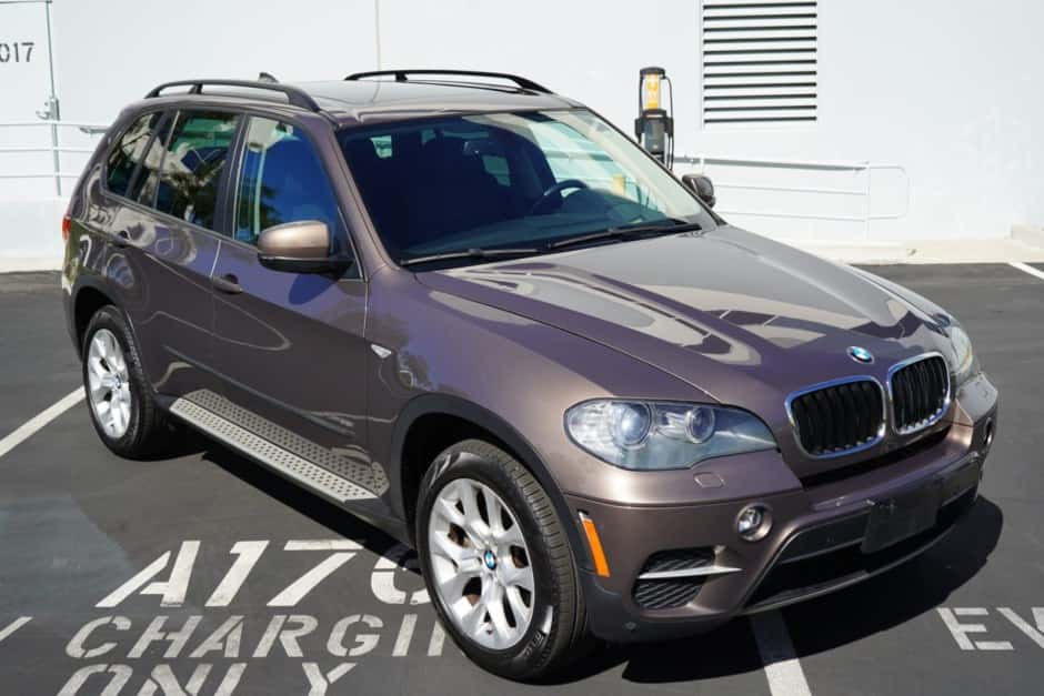 2011 BMW X5 sold for $7,750