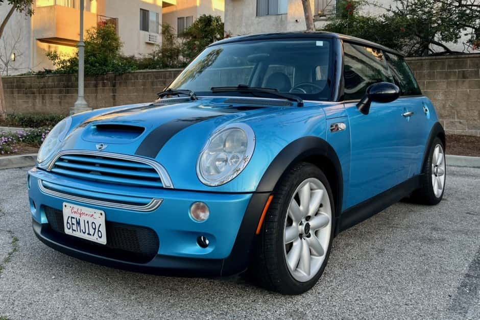 2004 Mini R53 Cooper S sold for $5,500