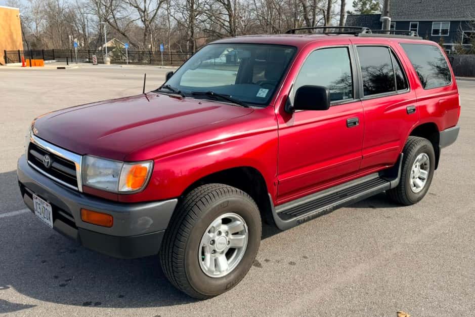 1998 Toyota 4Runner (N180) sold for $8,001