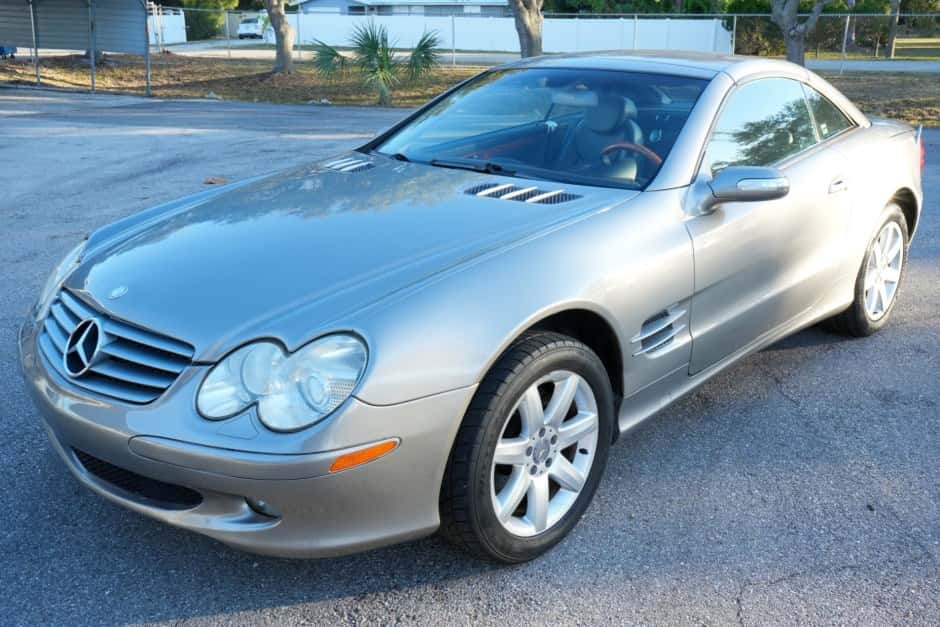 2004 Mercedes-Benz R230 SL sold for $5,800