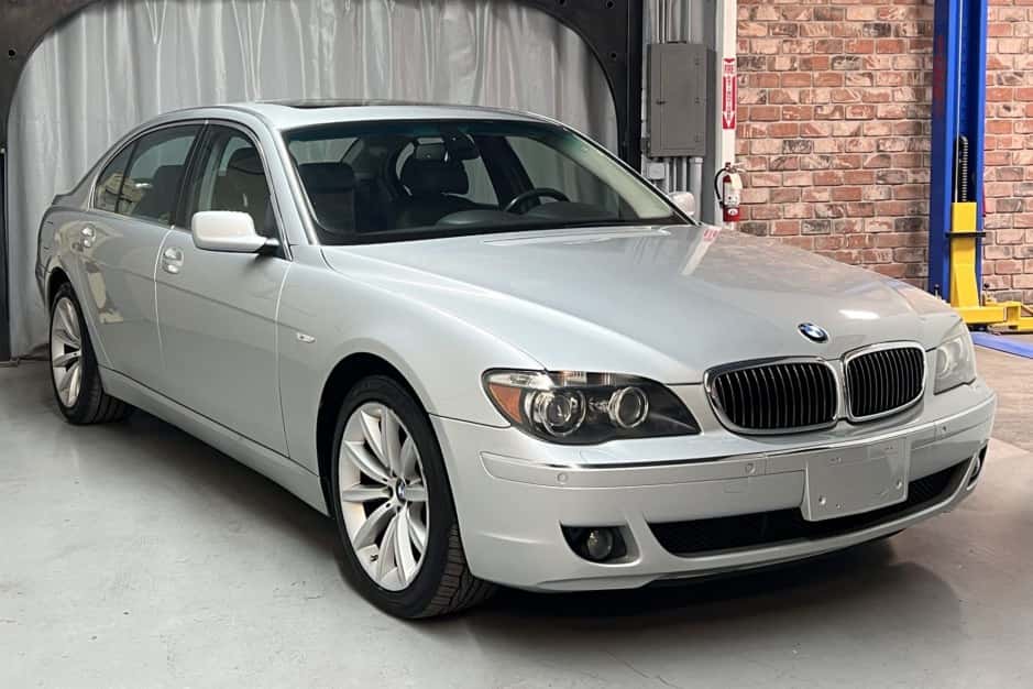 2007 BMW E65/E66 7-Series sold for $7,000
