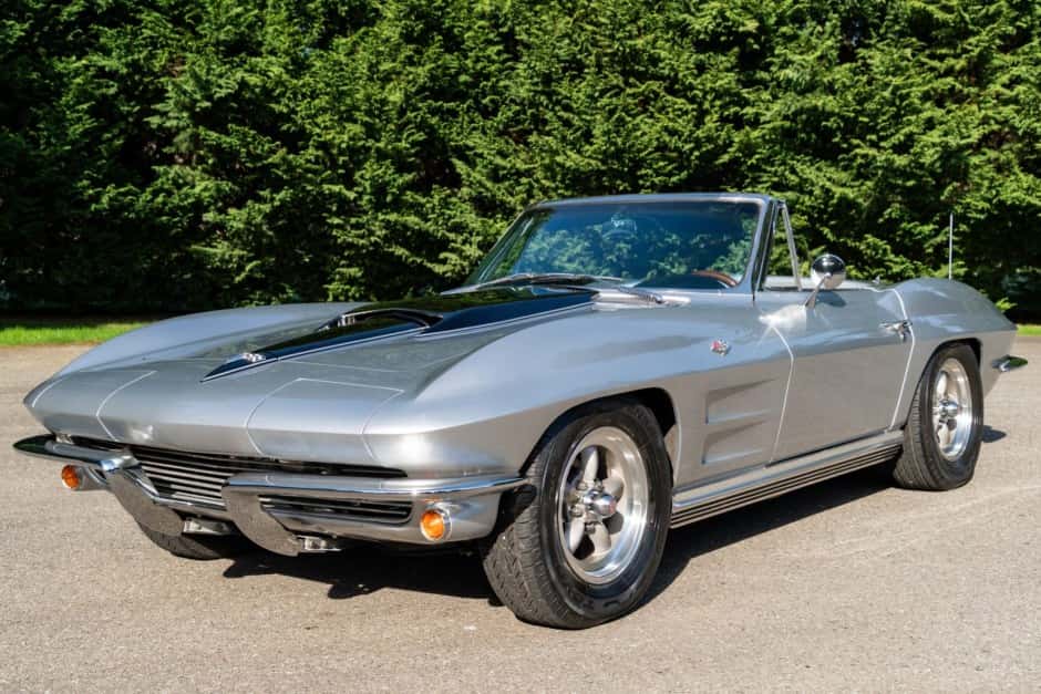 1964 Chevrolet Corvette C2 (1964) sold for $55,500