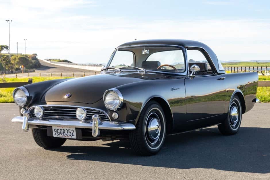 1962 Sunbeam Alpine sold for $12,450