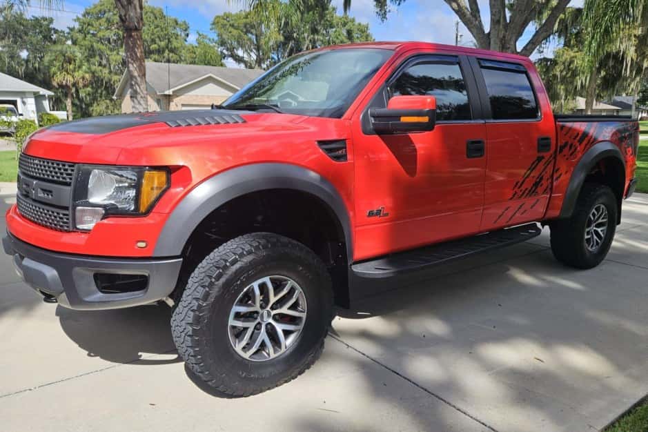 2011 Ford F-150 Raptor sold for $27,027