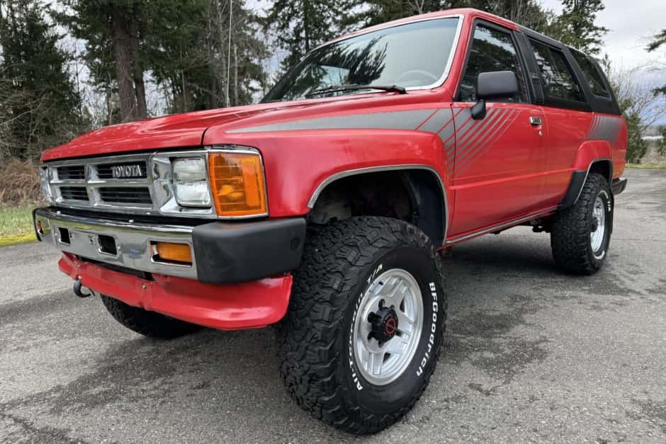 1988 Toyota 4Runner (N60) sold for $10,250