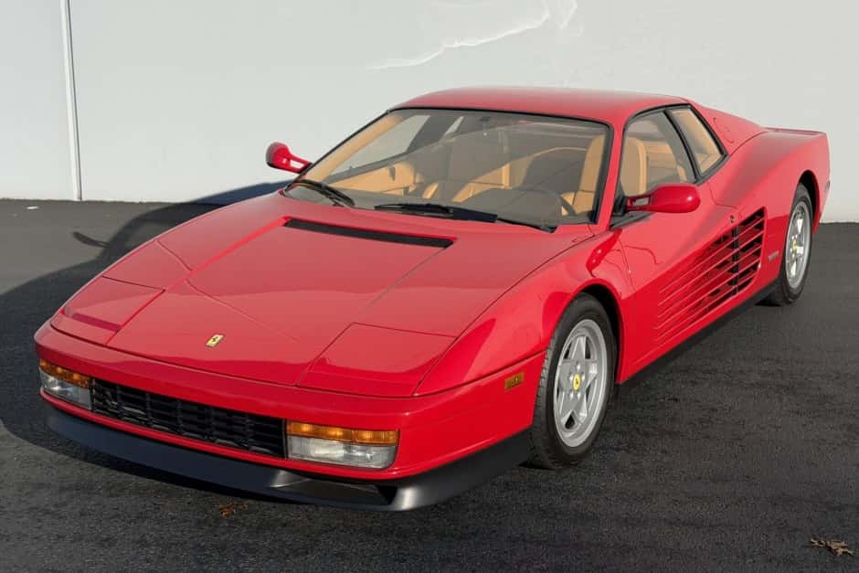 1990 Ferrari Testarossa sold for $155,000