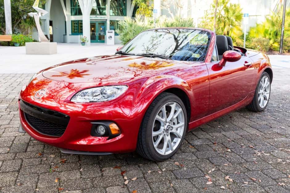 2015 Mazda NC MX-5 Miata sold for $27,250