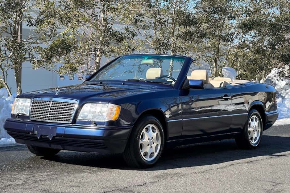 1995 Mercedes-Benz W124 E-Class sold for $75,000