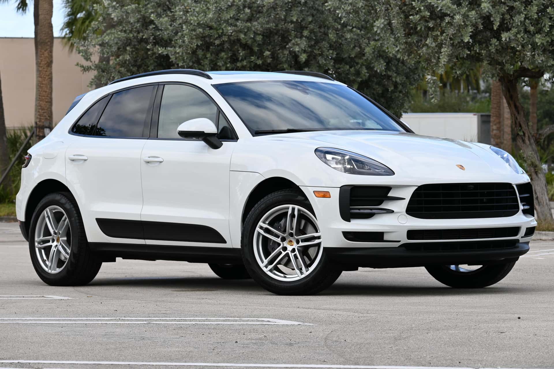 2021 Porsche Macan sold for $25,250