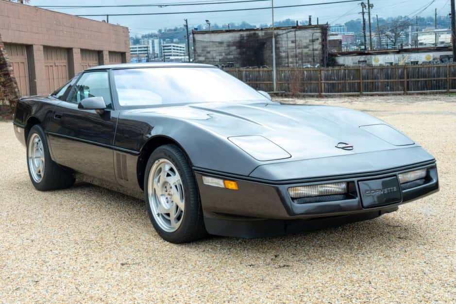 1990 Chevrolet Corvette C4 ZR-1 sold for $44,000