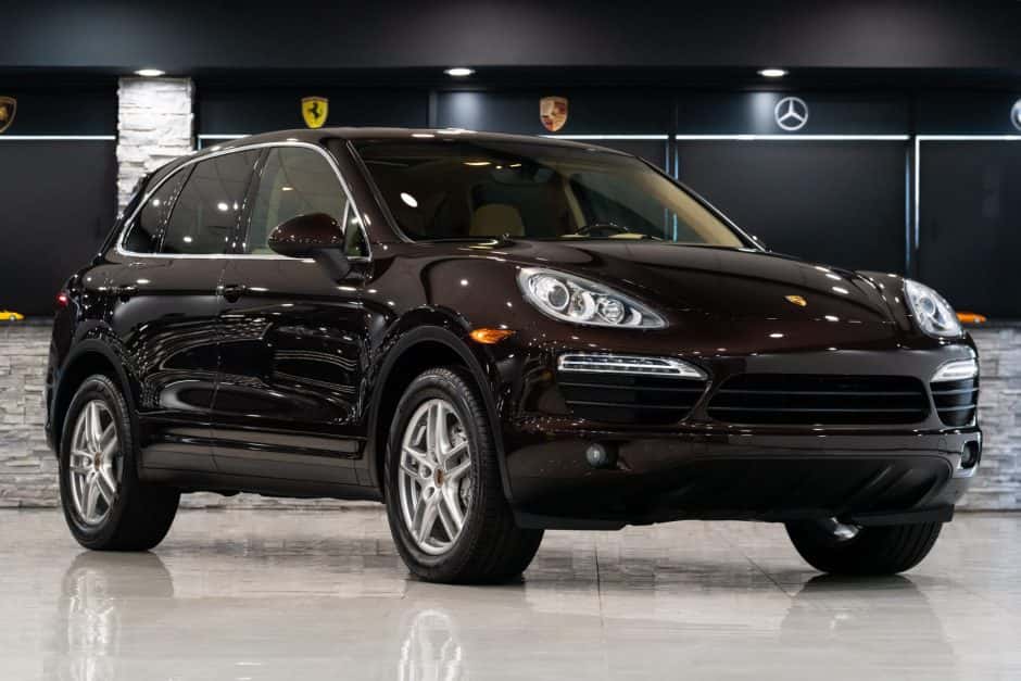 2014 Porsche 958 Cayenne (2011-2018) sold for $36,000