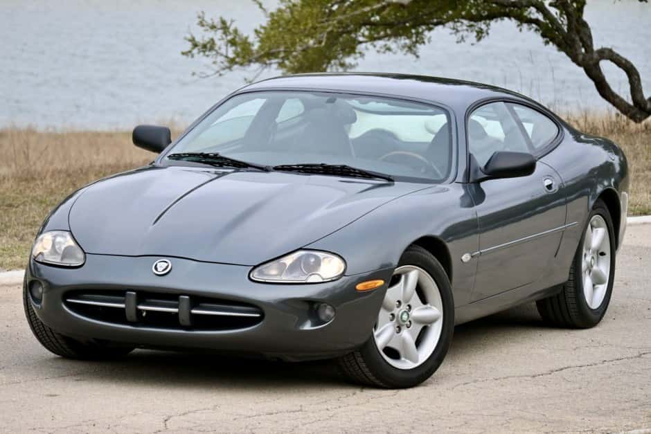 1998 Jaguar XK8 sold for $4,100