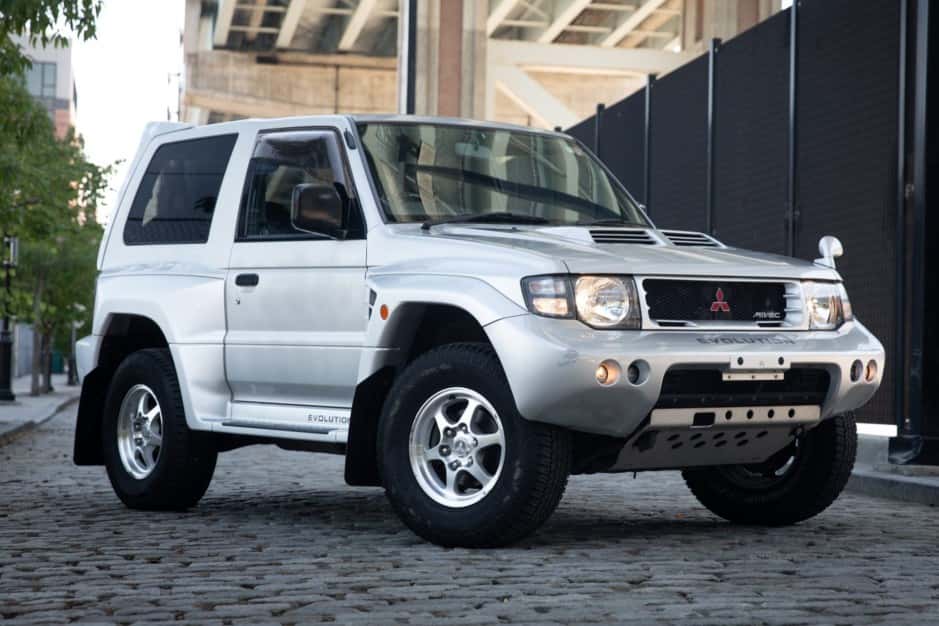 1997 Mitsubishi Pajero Evolution sold for $39,109