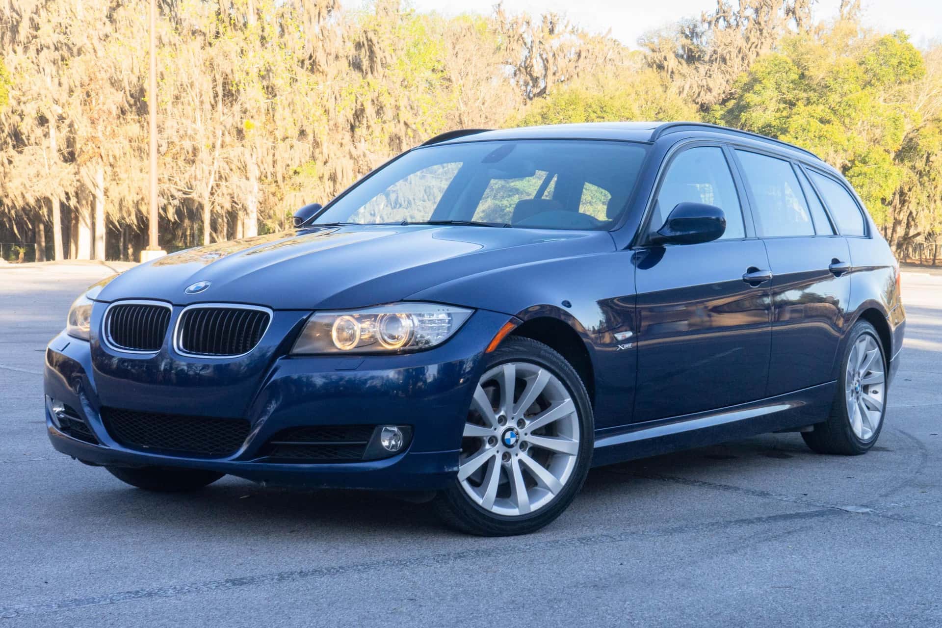 2012 BMW 3 Series sold for $8,850