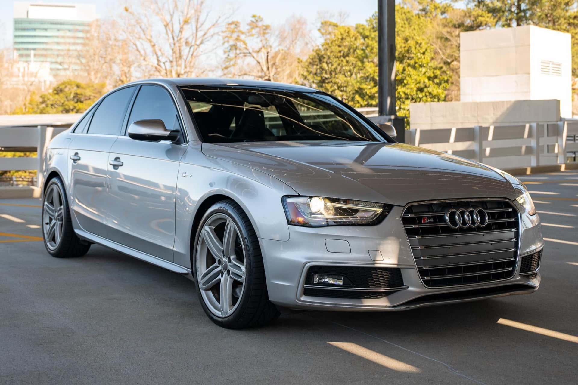2013 Audi B8 S4 sold for $9,300