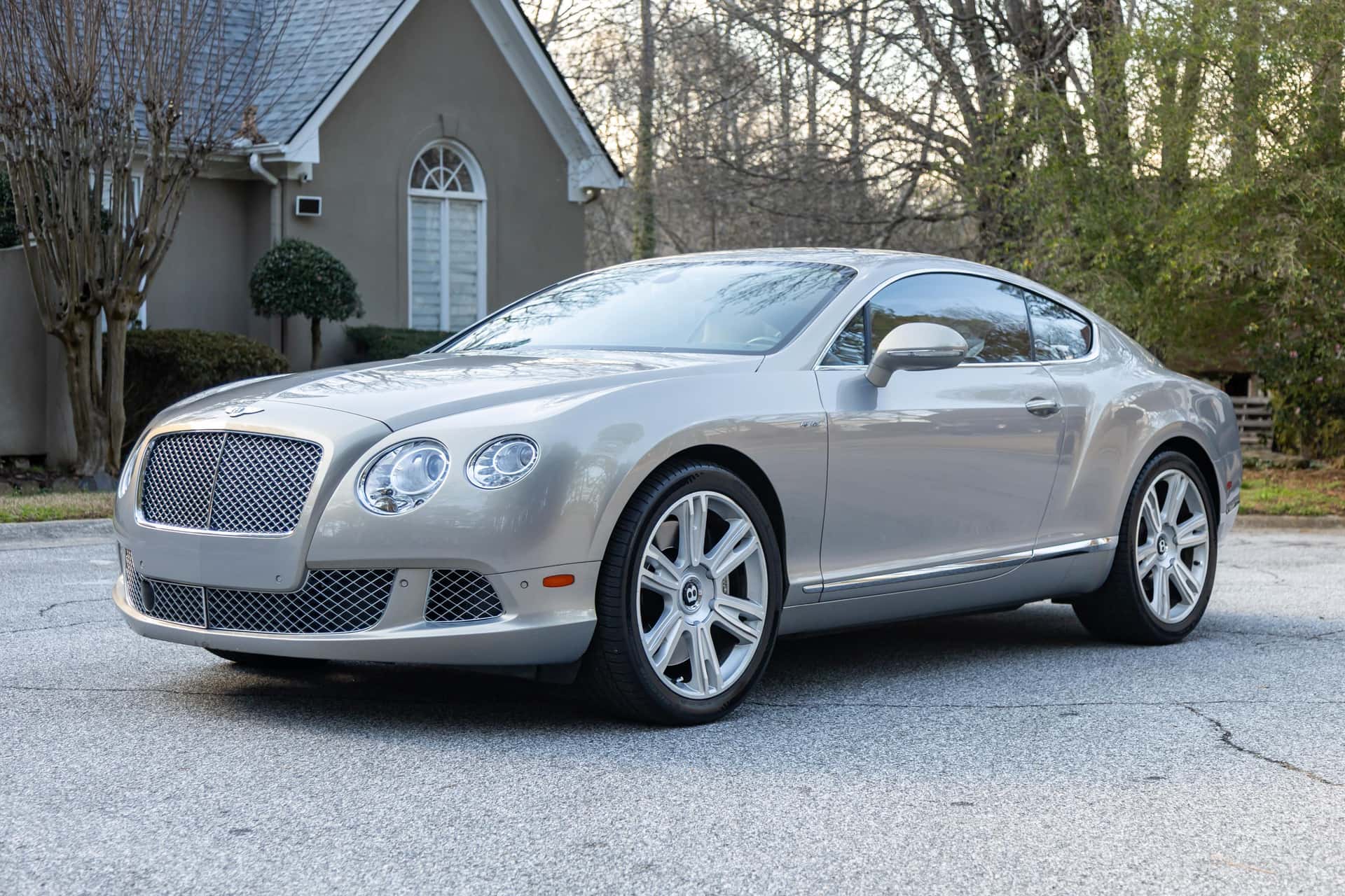 2015 Bentley Continental sold for $44,000