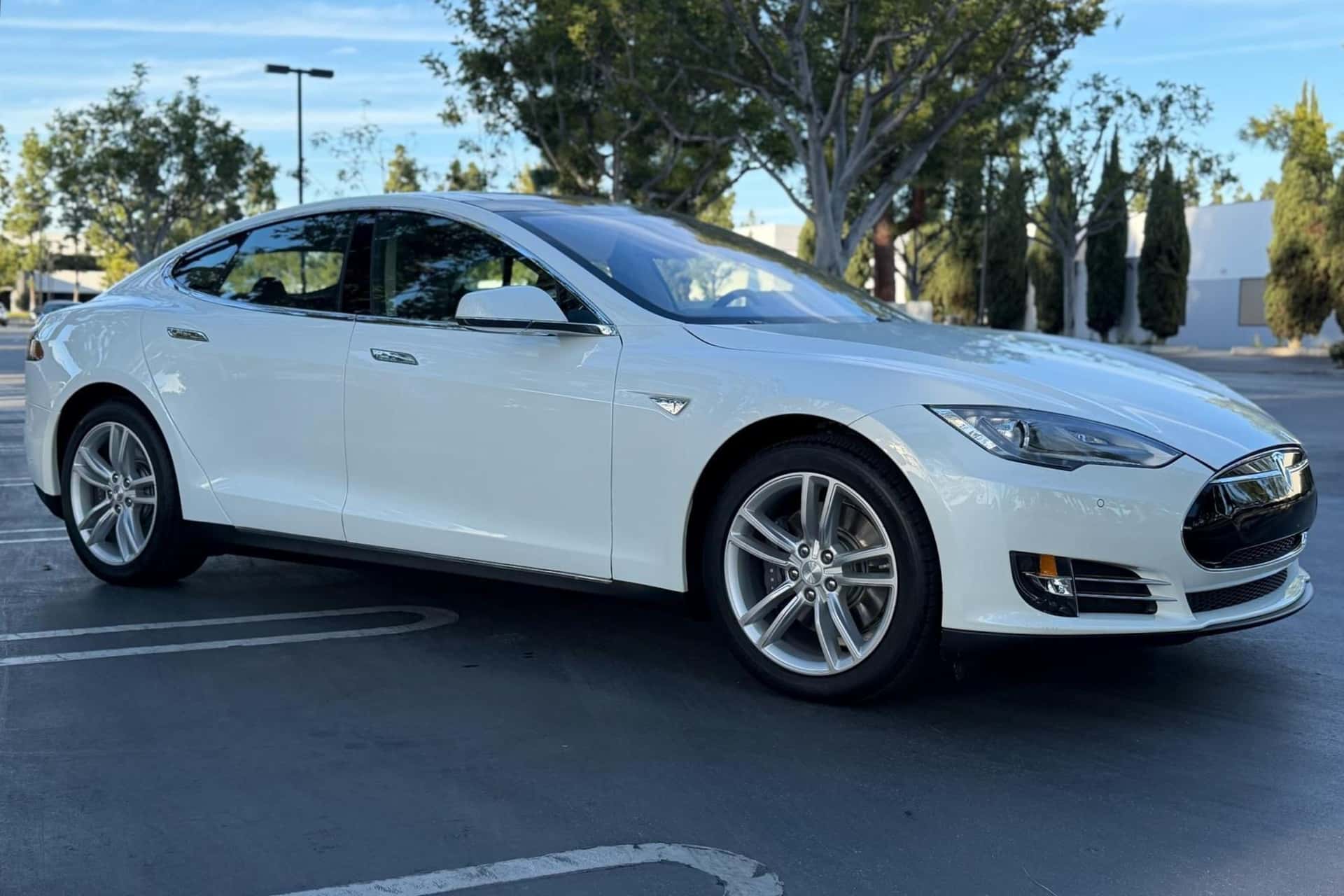 2014 Tesla Model S sold for $26,250