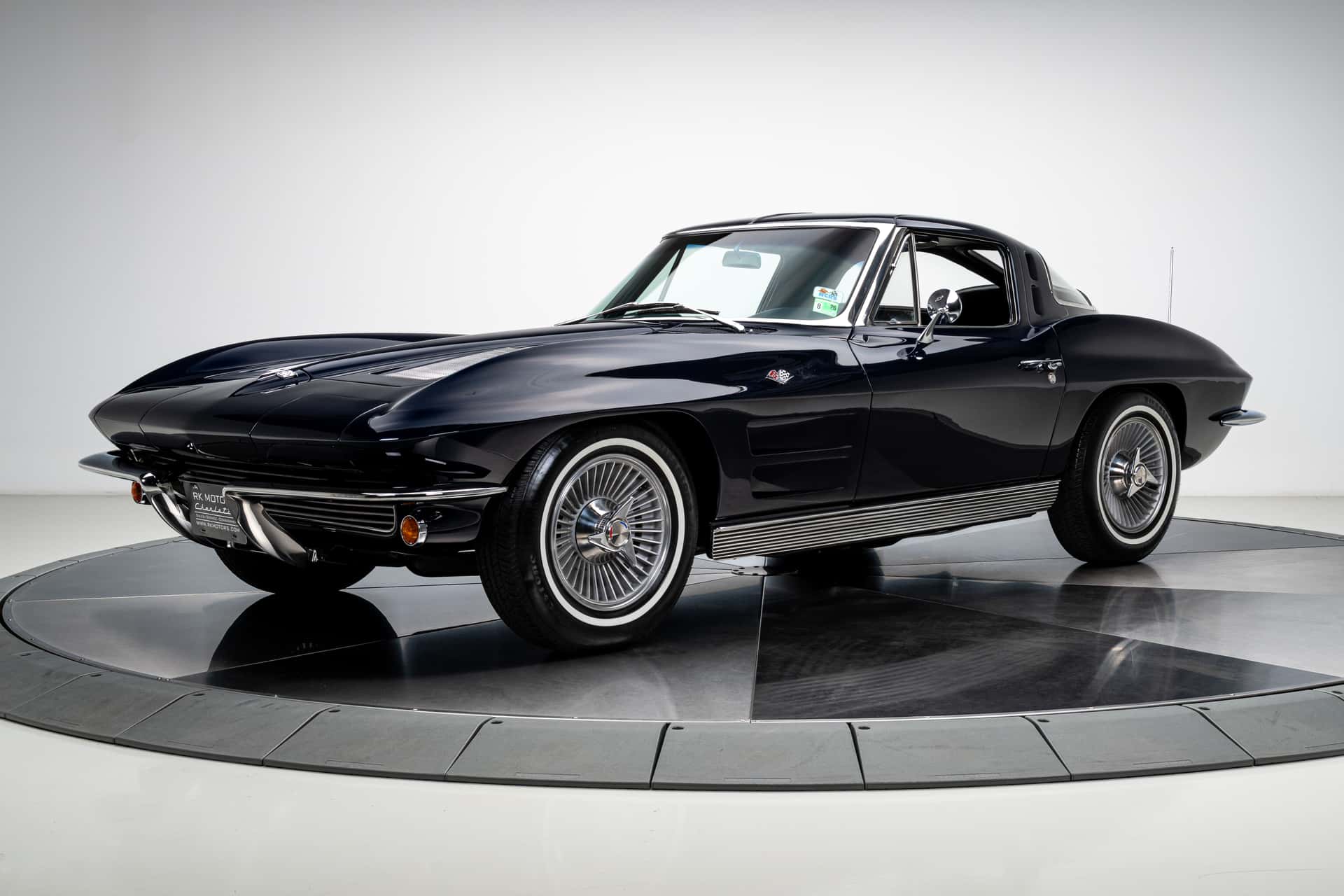 1963 Chevrolet Corvette sold for $200,000
