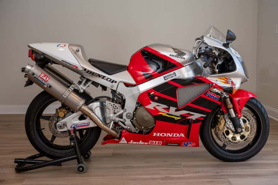 2004 Honda RC51 sold for $16,500