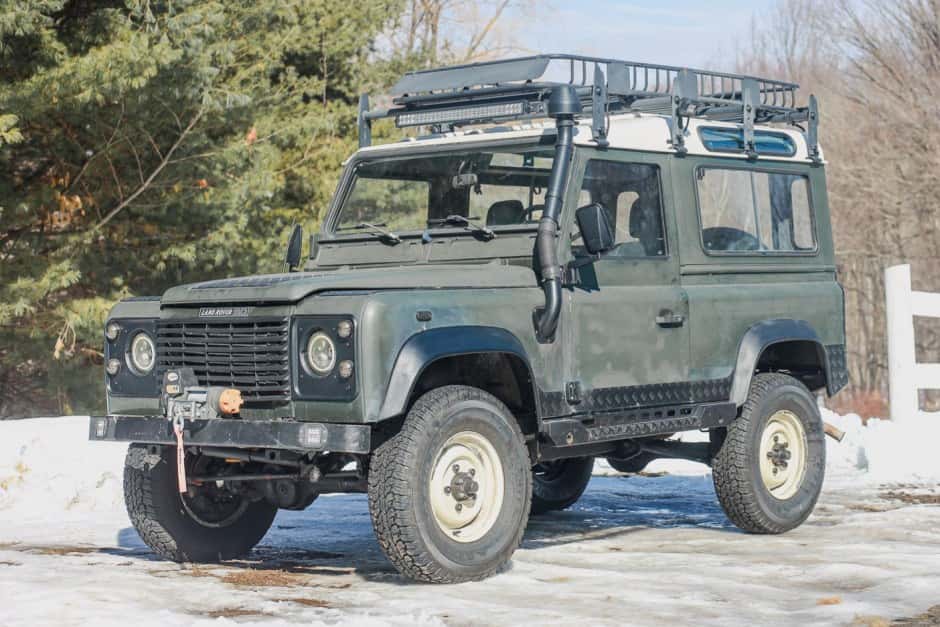 1987 Land Rover 90 / Defender 90 (Euro Spec) sold for $22,000