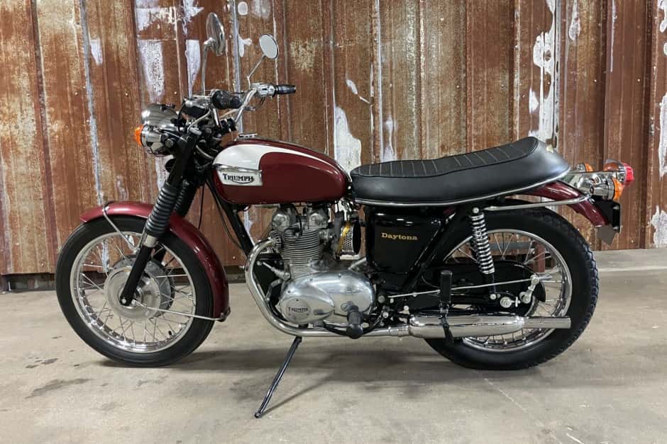 1972 Triumph Daytona (1966-1974) sold for $7,000