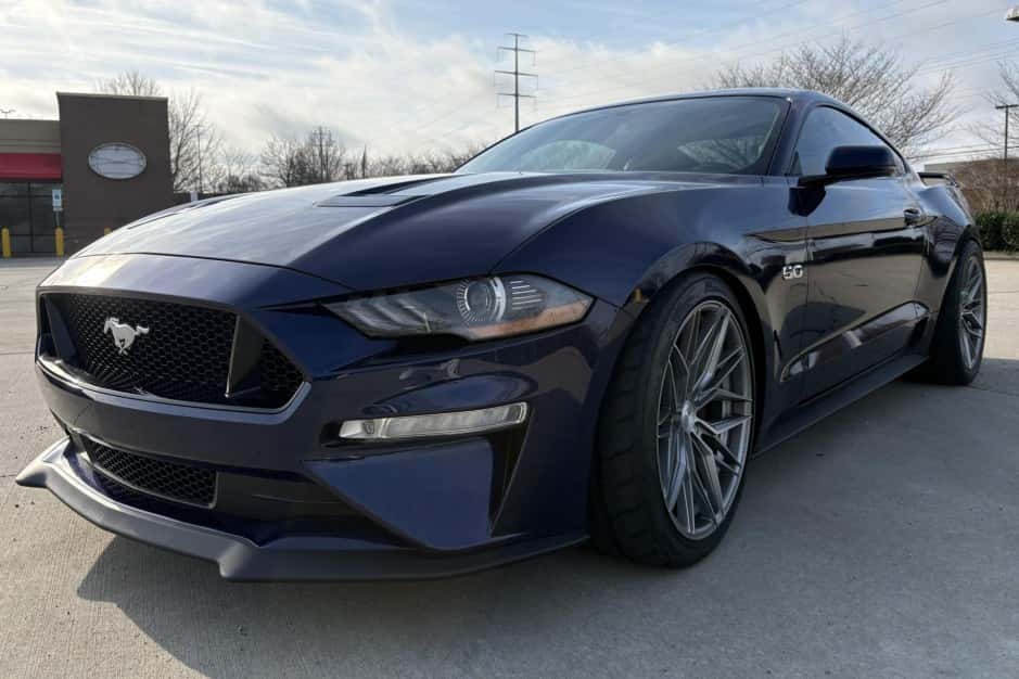 2019 Ford Mustang S550 sold for $37,550