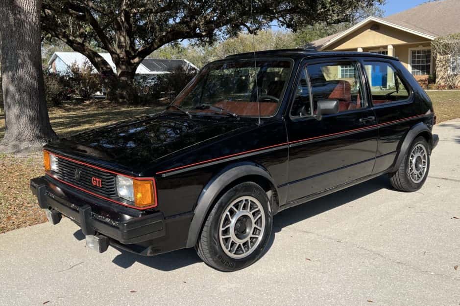 1984 Volkswagen GTI Mk1 sold for $14,309
