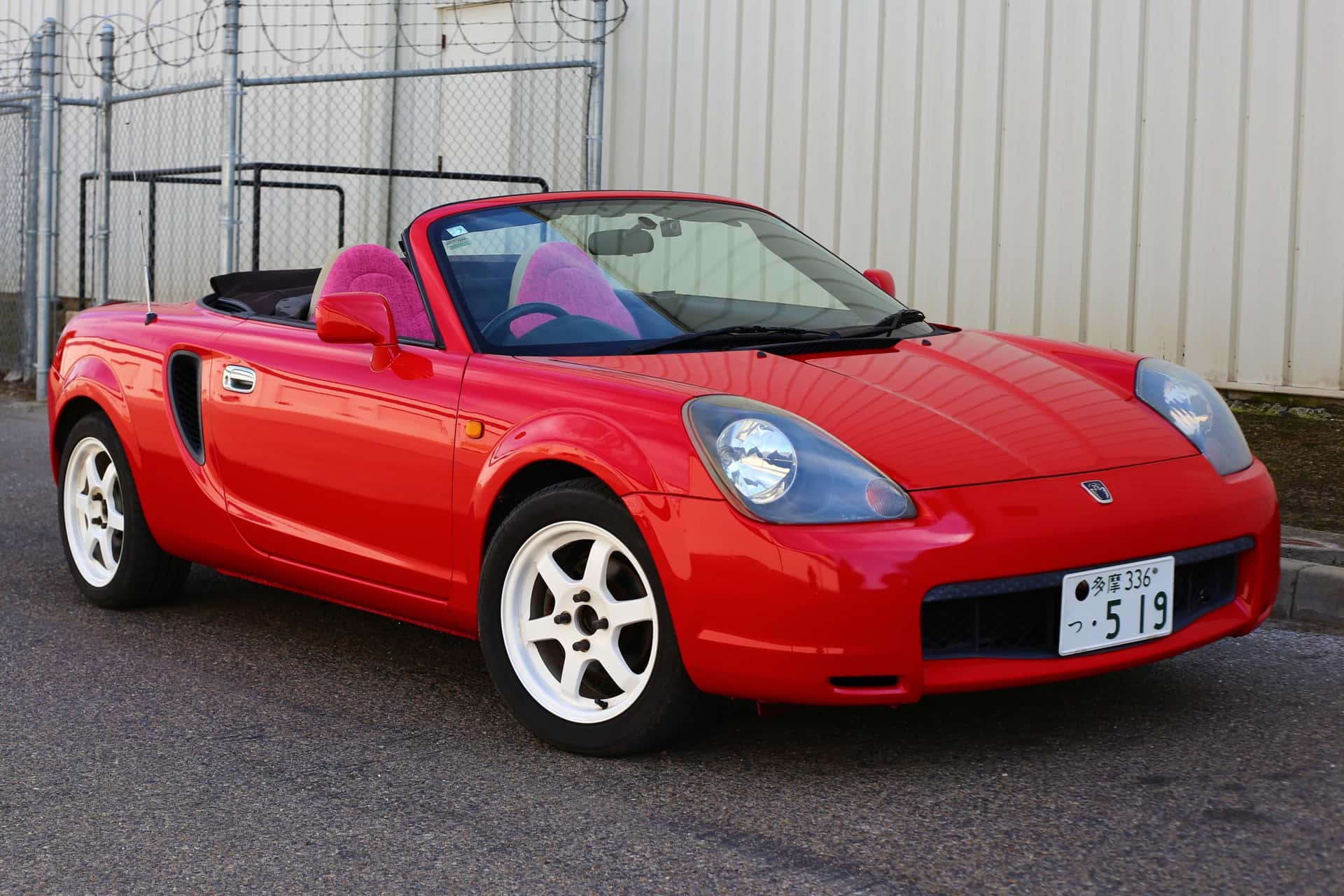 1999 Toyota MR2 Spyder sold for $7,900