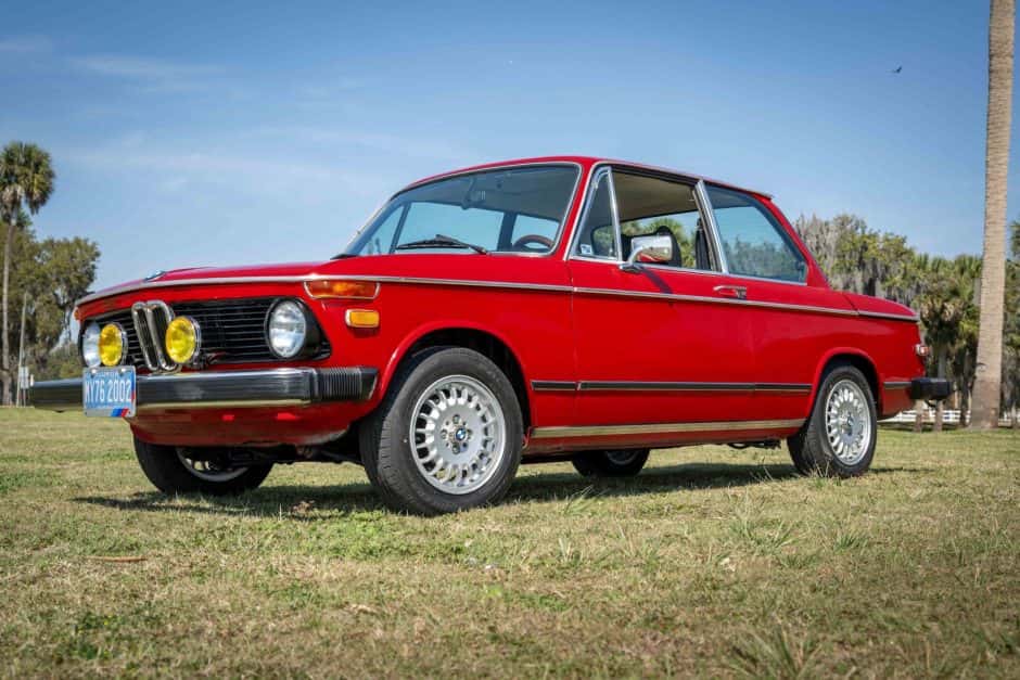1976 BMW 2002 sold for $27,059