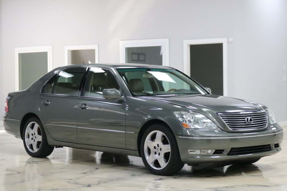 2006 Lexus LS Sedan sold for $12,500