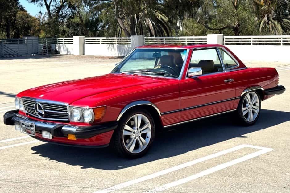 1988 Mercedes-Benz R107 SL sold for $21,000